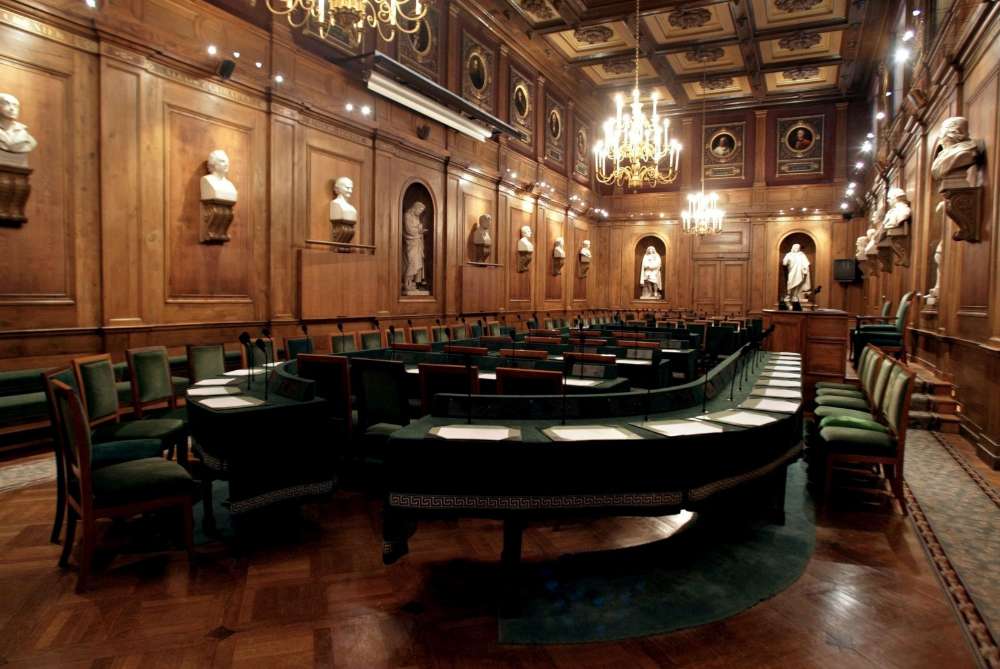 « L’influence française sur le droit international » par Serge Sur