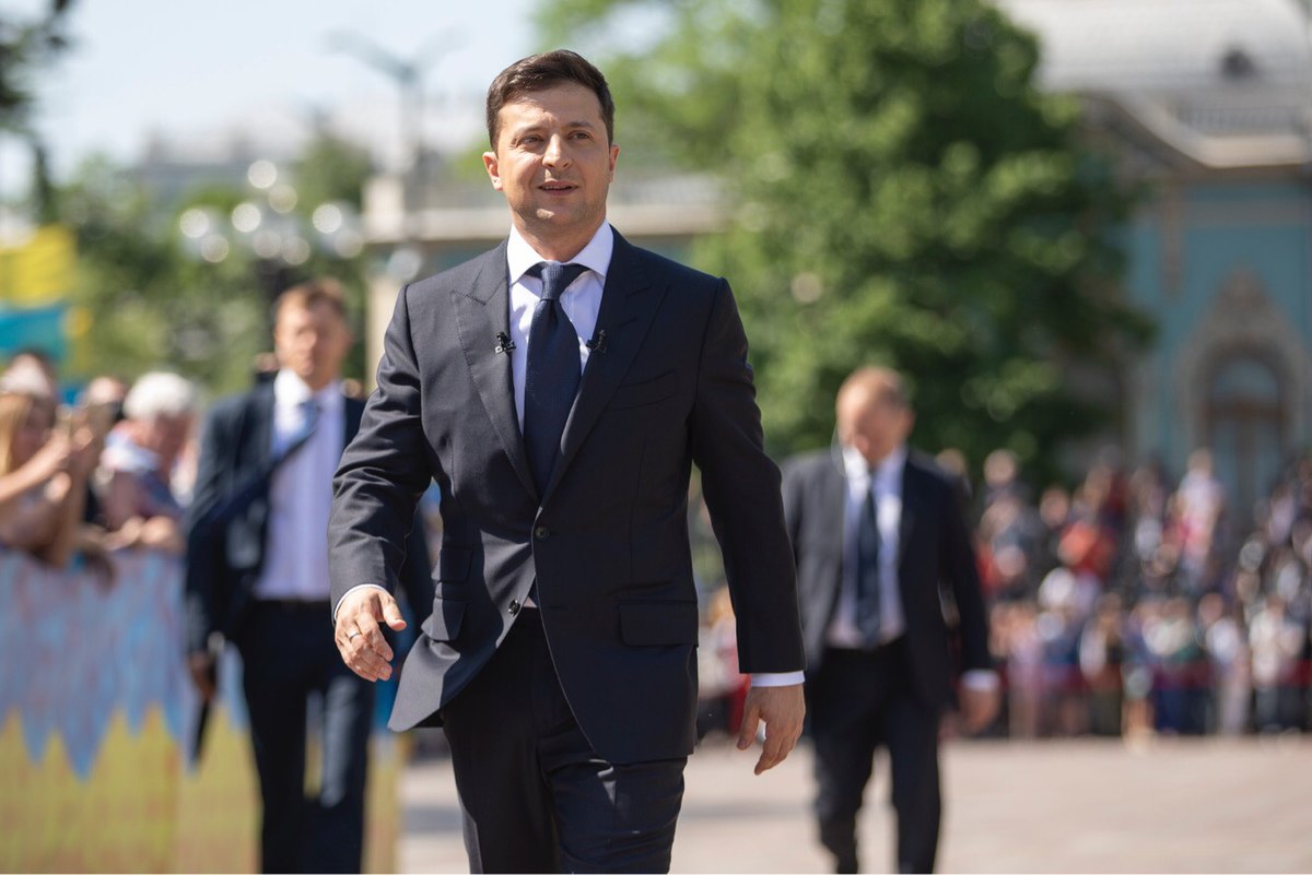 ThucyDoc n° 33 – Compte rendu : Les six premiers mois de la présidence Zelensky, un bilan